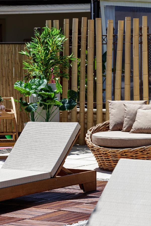 Villa Seashell -Wonderful Newly Renovated Villa On The Beach Galatás Eksteriør bilde